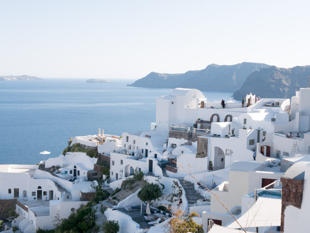 Oia santorini during the day